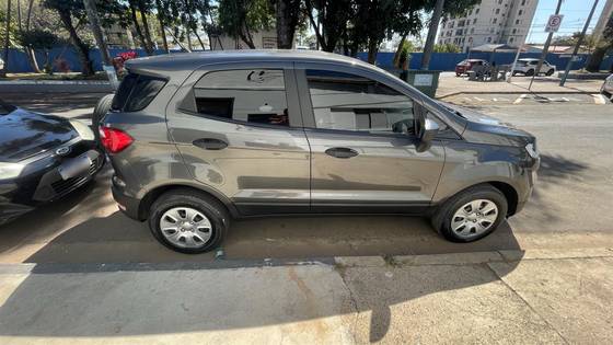 FORD ECOSPORT 1.5 TI-VCT FLEX SE AUTOMÁTICO FORD ECOSPORT 1.5 TI-VCT FLEX SE AUTOMÁTICO